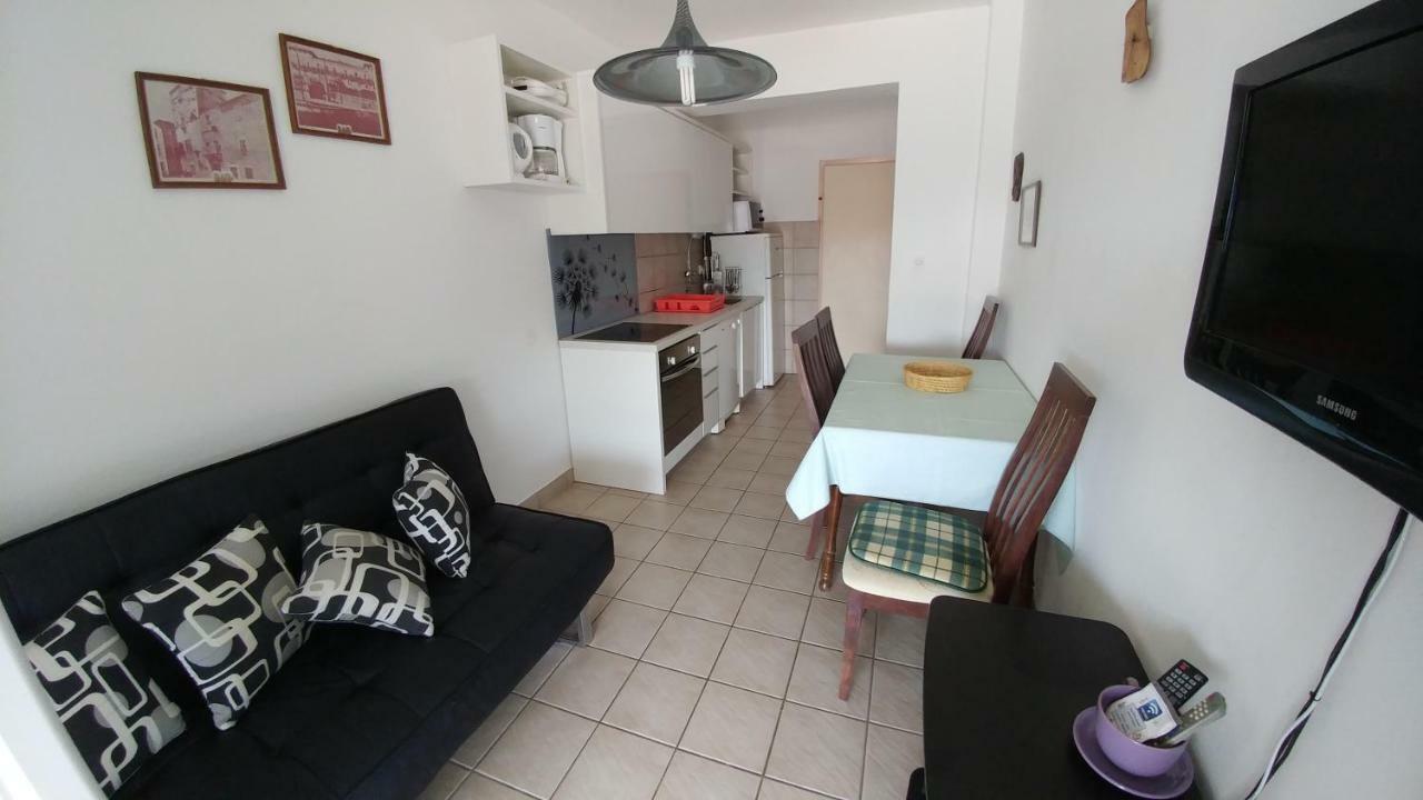 Apartments Dora Banjol 외부 사진